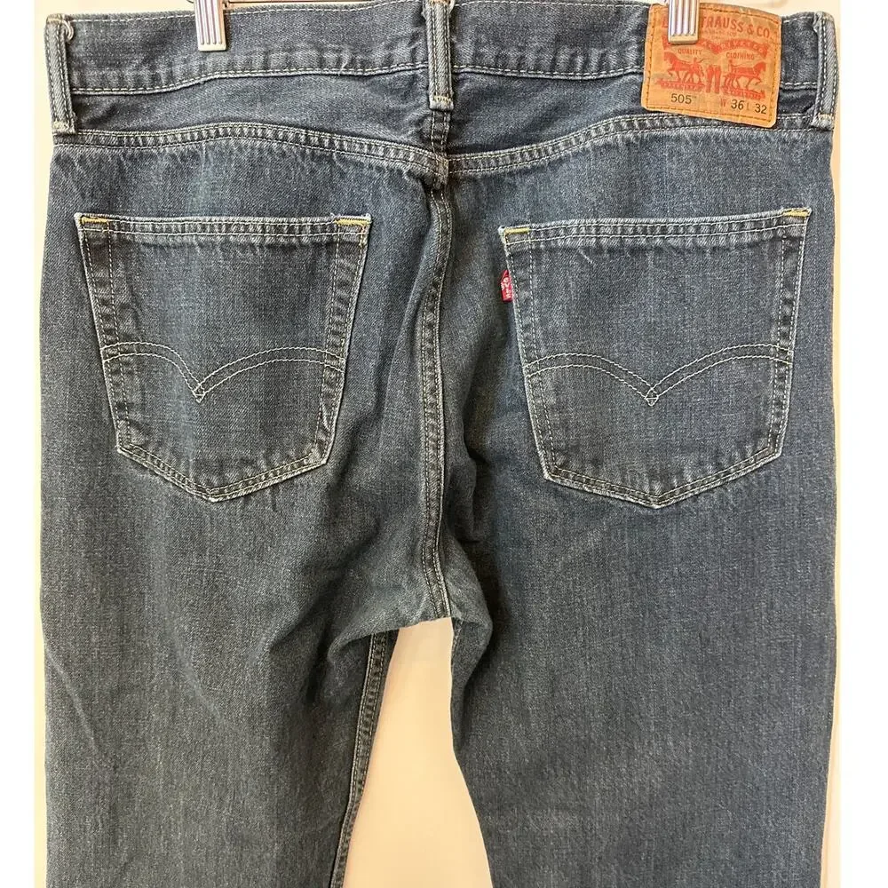 Levi’s 505 Men's Regular Fit Straight Leg Zipper Fly Dark Wash Denim Jeans 36x32